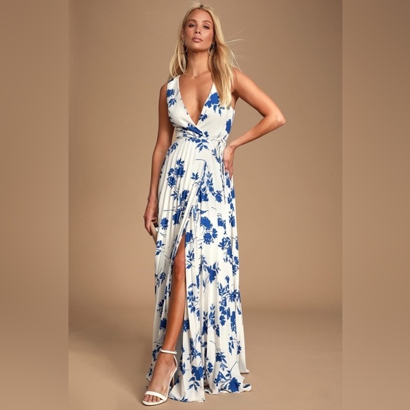 Size S - Lulus Lindsie Blue and White Floral Print Pleated Wrap Maxi Dress - Picture 4 of 9